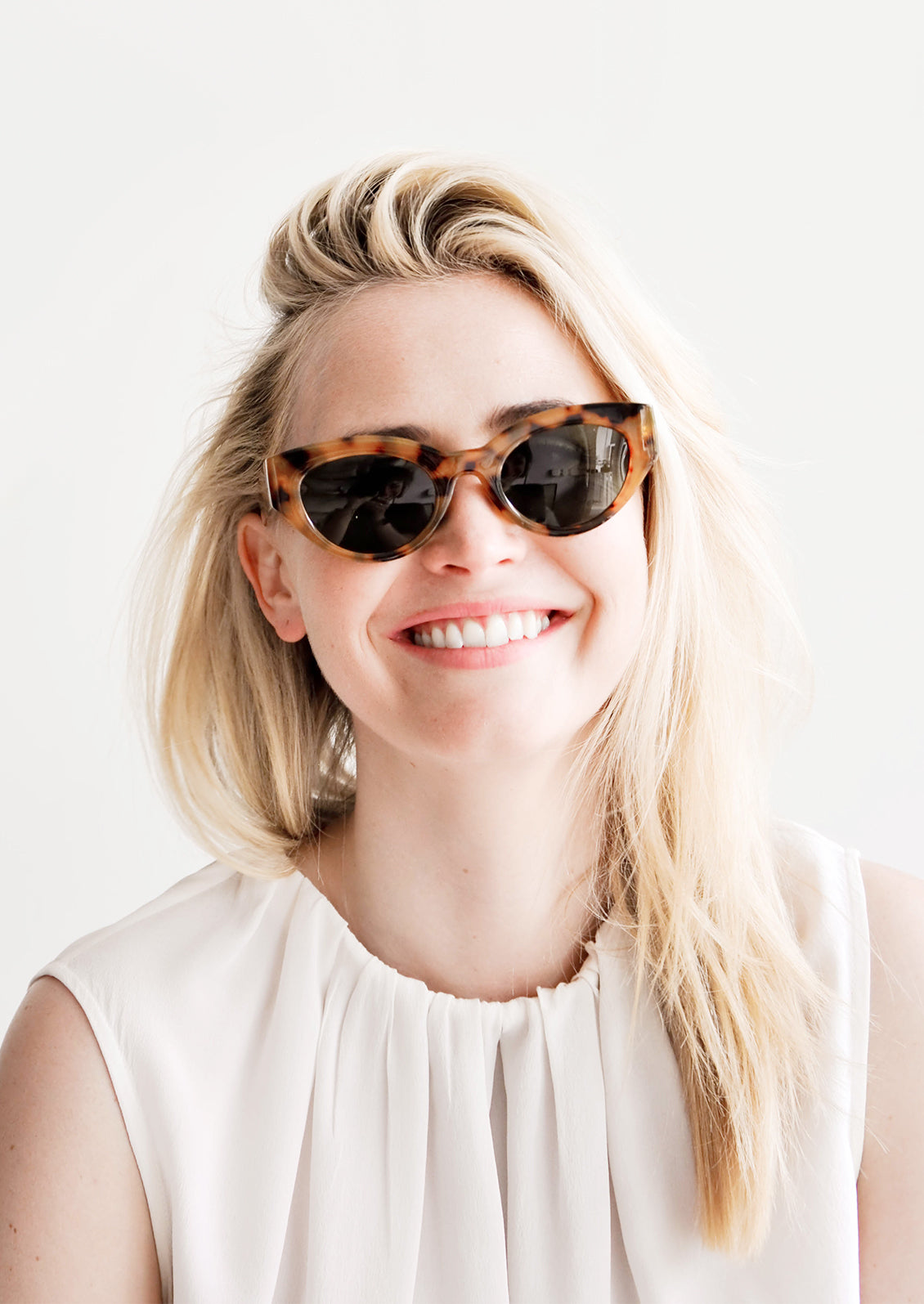 Gina Sunglasses in  - LEIF