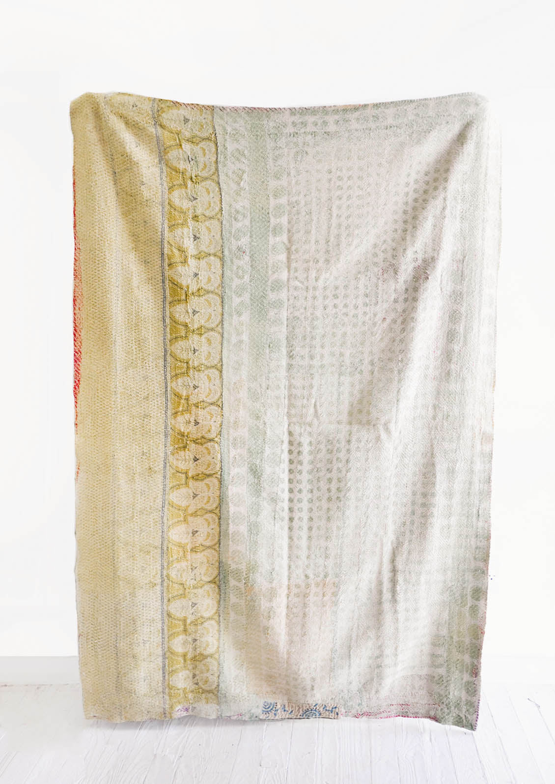 Vintage Patchwork Quilt No. 7 in  - LEIF
